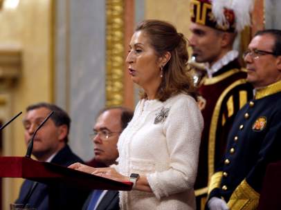 La presidenta del Congreso Ana Pastor, interviene en el acto de conmemoración del cuarenta aniversario de la Constitución