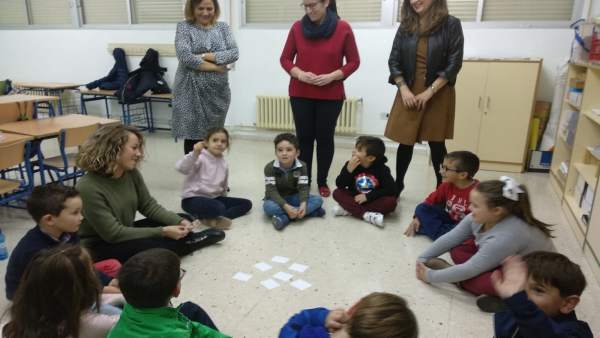 Visita a actividades del programa PALE en el colegio de Fuensanta de Martos. Visita a actividades del programa PALE en el colegio de Fuensanta de Martos.