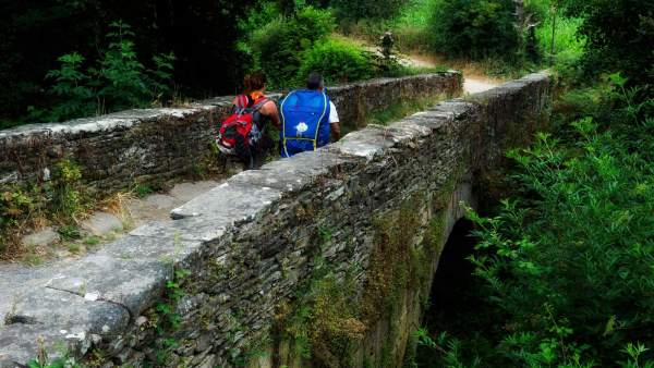 Peregrinos en el Camino de Santiago Peregrinos en el Camino de Santiago