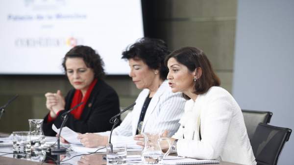 Rueda de prensa tras el Consejo de Ministros Rueda de prensa tras el Consejo de Ministros