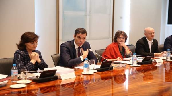 Pedro Sánchez con la Fundación para la Memoria de las Víctimas del Terrorismo Pedro Sánchez con la Fundación para la Memoria de las Víctimas del Terrorismo