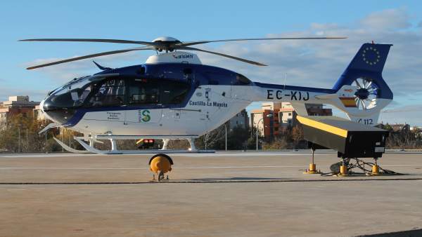 HELICÓPTERO SANITARIO, TRANSPORTE URGENTE, SESCAM HELICÓPTERO SANITARIO, TRANSPORTE URGENTE, SESCAM