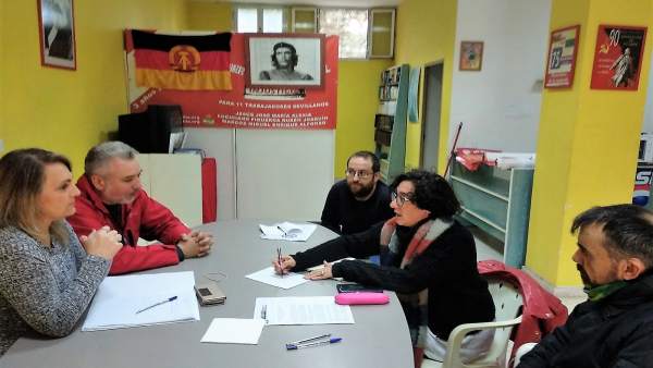 Reunión de IU con la plataforma vecinal Estrella Vega 16 Reunión de IU con la plataforma vecinal Estrella Vega 16