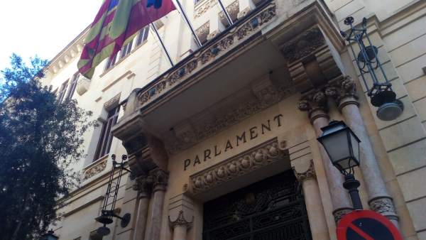 Fachada del parlament de les Illes Balears Fachada del parlament de les Illes Balears