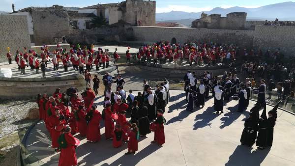 Tamborada en baena por el reconocimiento de la Unesco a este fenómeno Tamborada en baena por el reconocimiento de la Unesco a este fenómeno