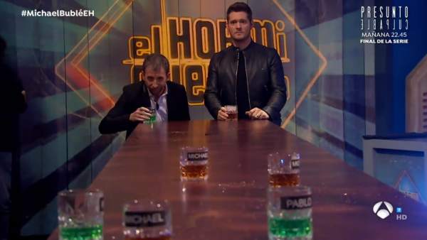 Pablo Motos y Michael Bublé, en 'El hormiguero'. Pablo Motos y Michael Bublé, en 'El hormiguero'.