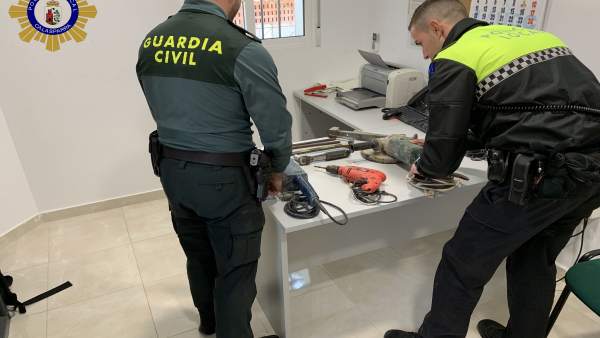 Imagen de la actuación policial Imagen de la actuación policial