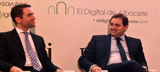 Paco Núñez y Teodoro García Egea en desayuno Digital Albacete