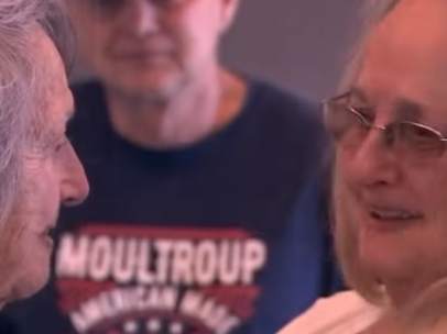 Connie Moultroup y Genevieve Purinton