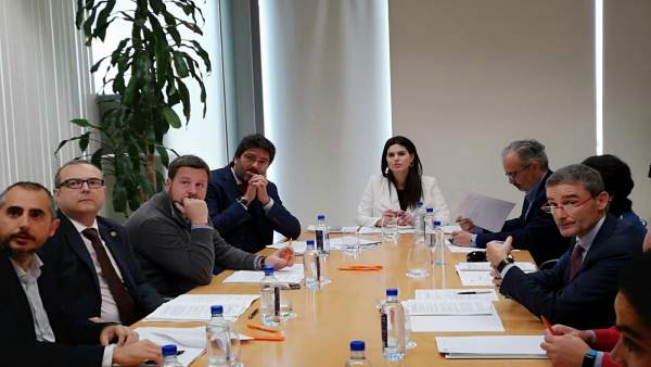 Reunión Guardiola con Fundación Camino de la Cruz Reunión Guardiola con Fundación Camino de la Cruz