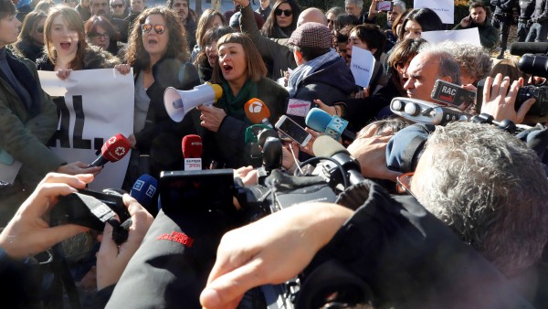 Concentración de periodistas frente al Tribunal Supremo Concentración de periodistas frente al Tribunal Supremo