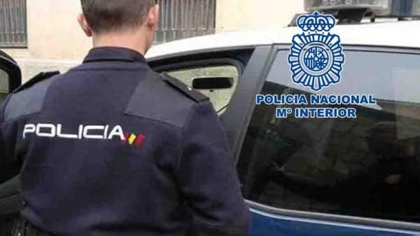 Agente de Policía Nacional Agente de Policía Nacional