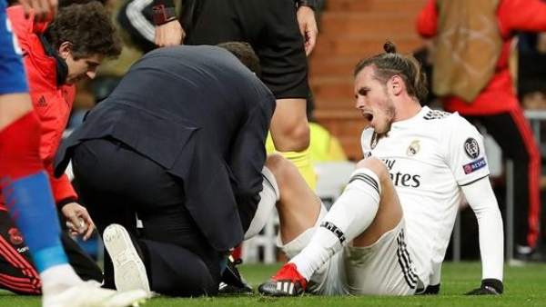 Gareth Bale, atendido durante el Real Madrid vs. CSKA. Gareth Bale, atendido durante el Real Madrid vs. CSKA.