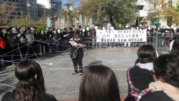 Flashmob de Cáritas por las personas sin hogar Flashmob de Cáritas por las personas sin hogar