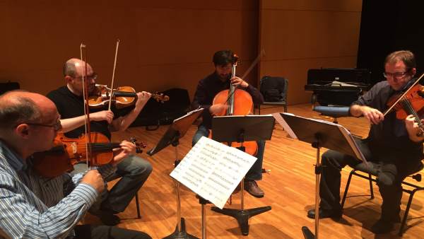 El Cuarteto Saravasti, durante un ensayo en el Auditorio regional. El Cuarteto Saravasti, durante un ensayo en el Auditorio regional.