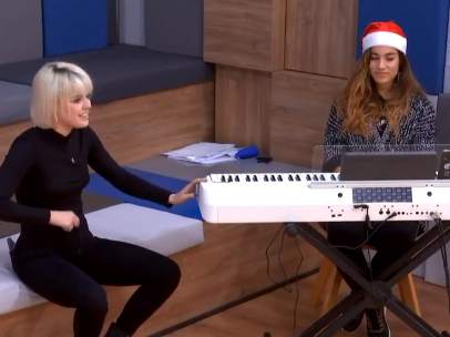 Alba Reche y Julia