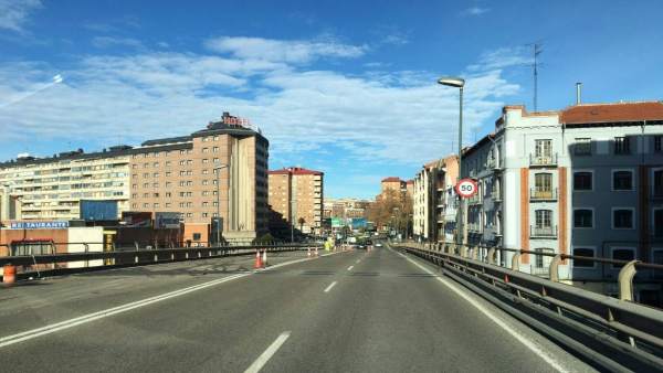 La pasarela de Arco de Ladrillo durante las obras. Diciembre 2018 La pasarela de Arco de Ladrillo durante las obras. Diciembre 2018