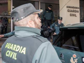 Trasladan a Bernardo Montoya a los juzgados de Valverde entre gritos de 'asesino