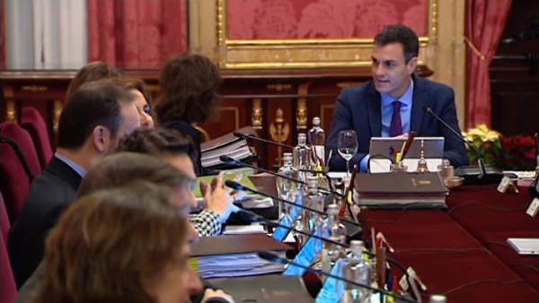 El Consejo de Ministros de Barcelona centra la actualidad política El Consejo de Ministros de Barcelona centra la actualidad política