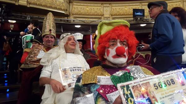 Asistentes al Sorteo de Lotería de Navidad 2018 en el Teatro Real Asistentes al Sorteo de Lotería de Navidad 2018 en el Teatro Real