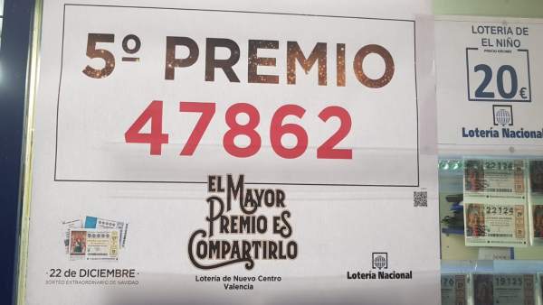 La administración celebra el quinto premio La administración celebra el quinto premio