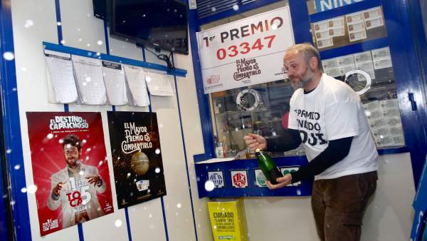 El lotero que ha repartido cuatro millones de euros en Granada El lotero que ha repartido cuatro millones de euros en Granada