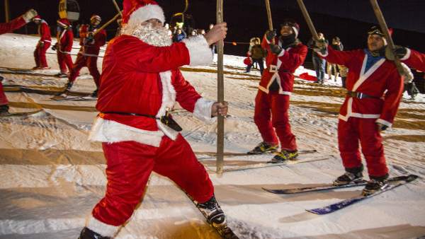 Papá Noel llega a Sierra Nevada Papá Noel llega a Sierra Nevada