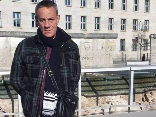 El activista homosexual Antoni Ruiz