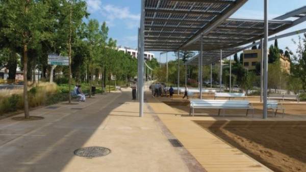 Nuevas pérgolas fotovoltaicas en València Nuevas pérgolas fotovoltaicas en València