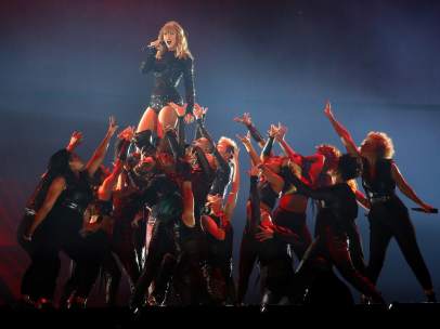 Taylor Swift durante su 'Reputation Stadium Tour'