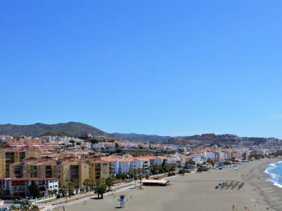 Rincón de la Victoria playa playas turismo ocio chiringuitos verano málaga mar