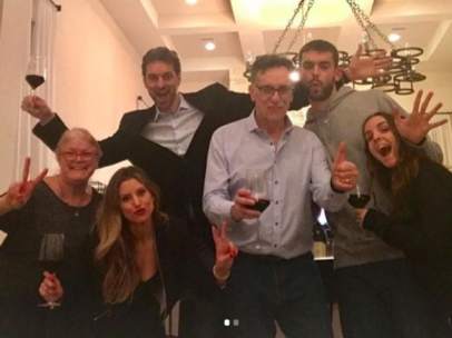 La familia Gasol brinda por el 2019
