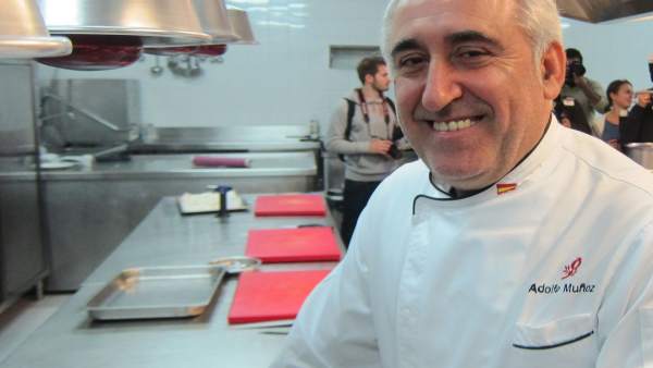 Adolfo Muñoz, cocinero Adolfo Muñoz, cocinero