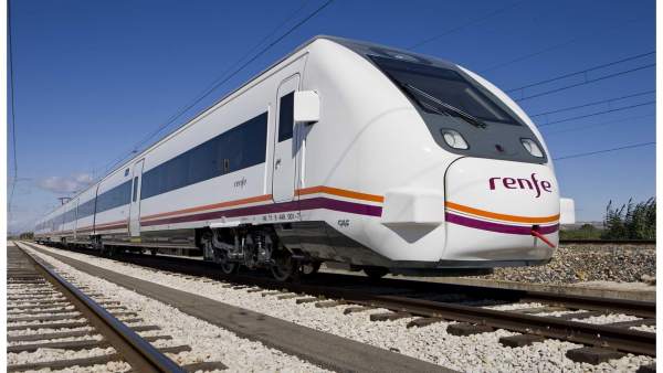 Tren de Renfe Tren de Renfe