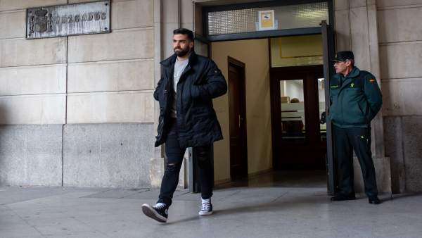 Uno de los miembros de la Manada Uno de los miembros de la Manada