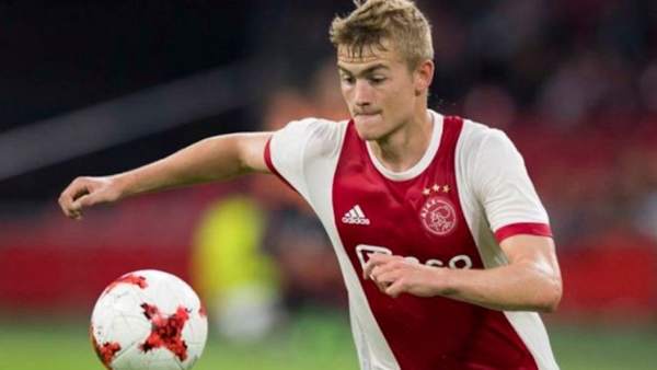 De Ligt De Ligt
