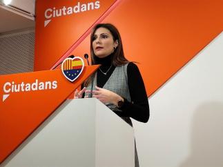 Lorena Roldán, Cs.