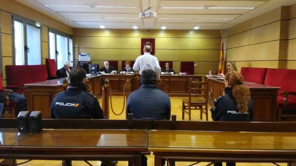 Acusado de la violación de sus dos hijas en Villarrubia de los Ojos Acusado de la violación de sus dos hijas en Villarrubia de los Ojos