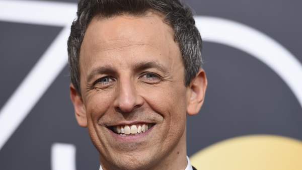El presentador Seth Meyers El presentador Seth Meyers