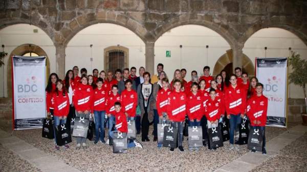 Entregadas las becas Diputación Contigo Entregadas las becas Diputación Contigo