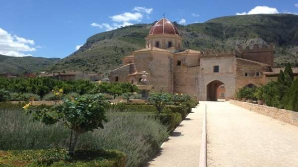 Monasterio de Simat de la Valldigna Monasterio de Simat de la Valldigna