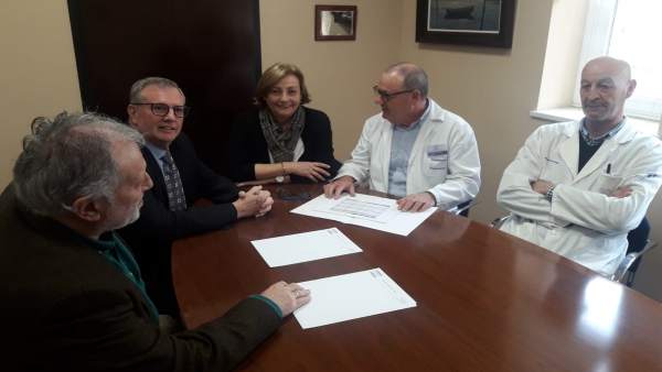 Francisco del Busto y Mariví Monteserín en Hospital Fundación de Avilés Francisco del Busto y Mariví Monteserín en Hospital Fundación de Avilés
