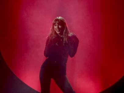 Taylor Swift durante una actuación