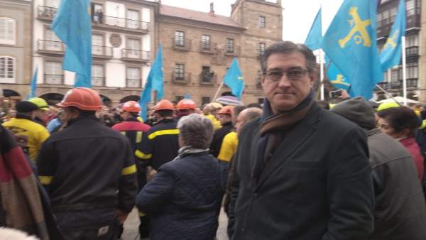 Ignacio Prendes en Avilés. Ignacio Prendes en Avilés.