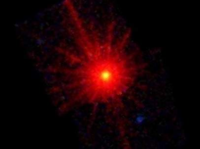 Estrella devorada por un agujero negro