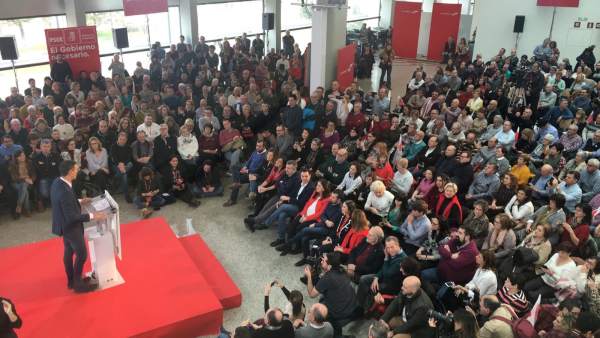 Burgos.- Sánchez, durante su intervención en el acto de hoy en Burgos Burgos.- Sánchez, durante su intervención en el acto de hoy en Burgos