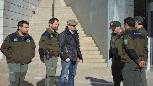 Agentes rurales el pasado miércoles en la Audiencia de Lleida Agentes rurales el pasado miércoles en la Audiencia de Lleida