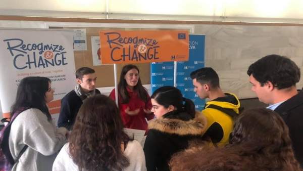 Proyecto 'Reconoce y Cambia'. Proyecto 'Reconoce y Cambia'.