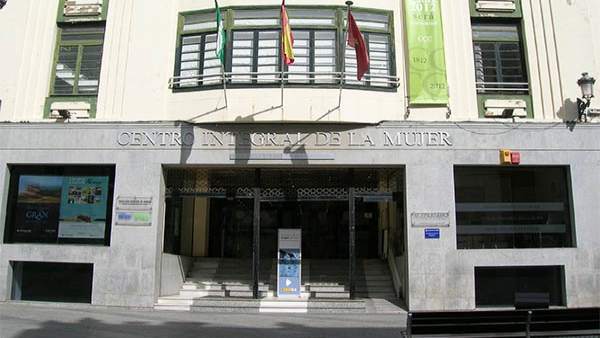 La Fundación de la Mujer de Cádiz La Fundación de la Mujer de Cádiz