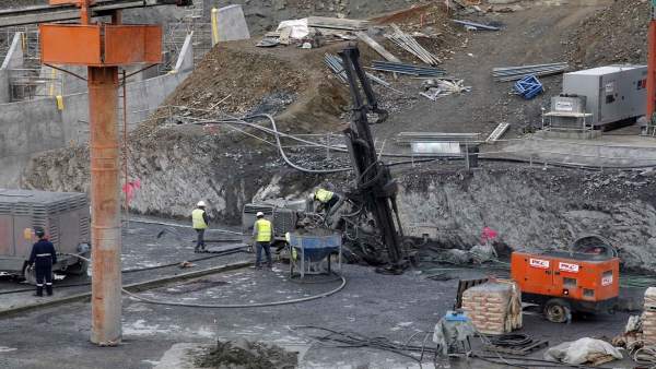 Obras de la presa de Alcolea. Obras de la presa de Alcolea.